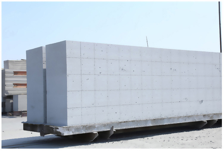 樊城加气块 加气砌块 轻质砖气孔结构及其影响因素